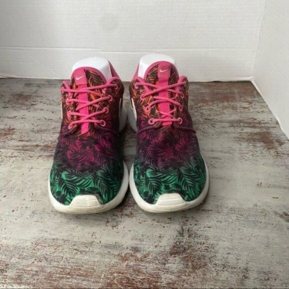 Nike Roshe Run Palm Tree Floral Running Shoes (677784-602) w 7 y 5.5 - Picture 4 of 10